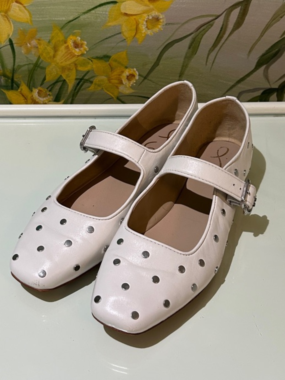 Sam Edelman Michaela Studded Leather White Mary Jane Flats. Size 8.5 - Picture 2 of 15